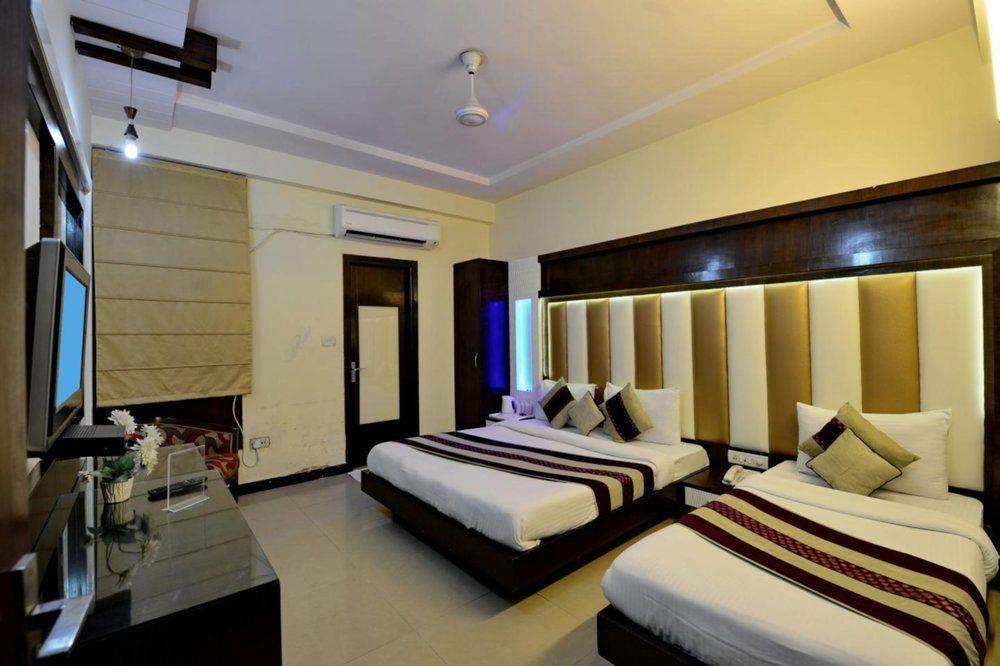 Hotel Star Plaza@New Delhi Railway Station Esterno foto